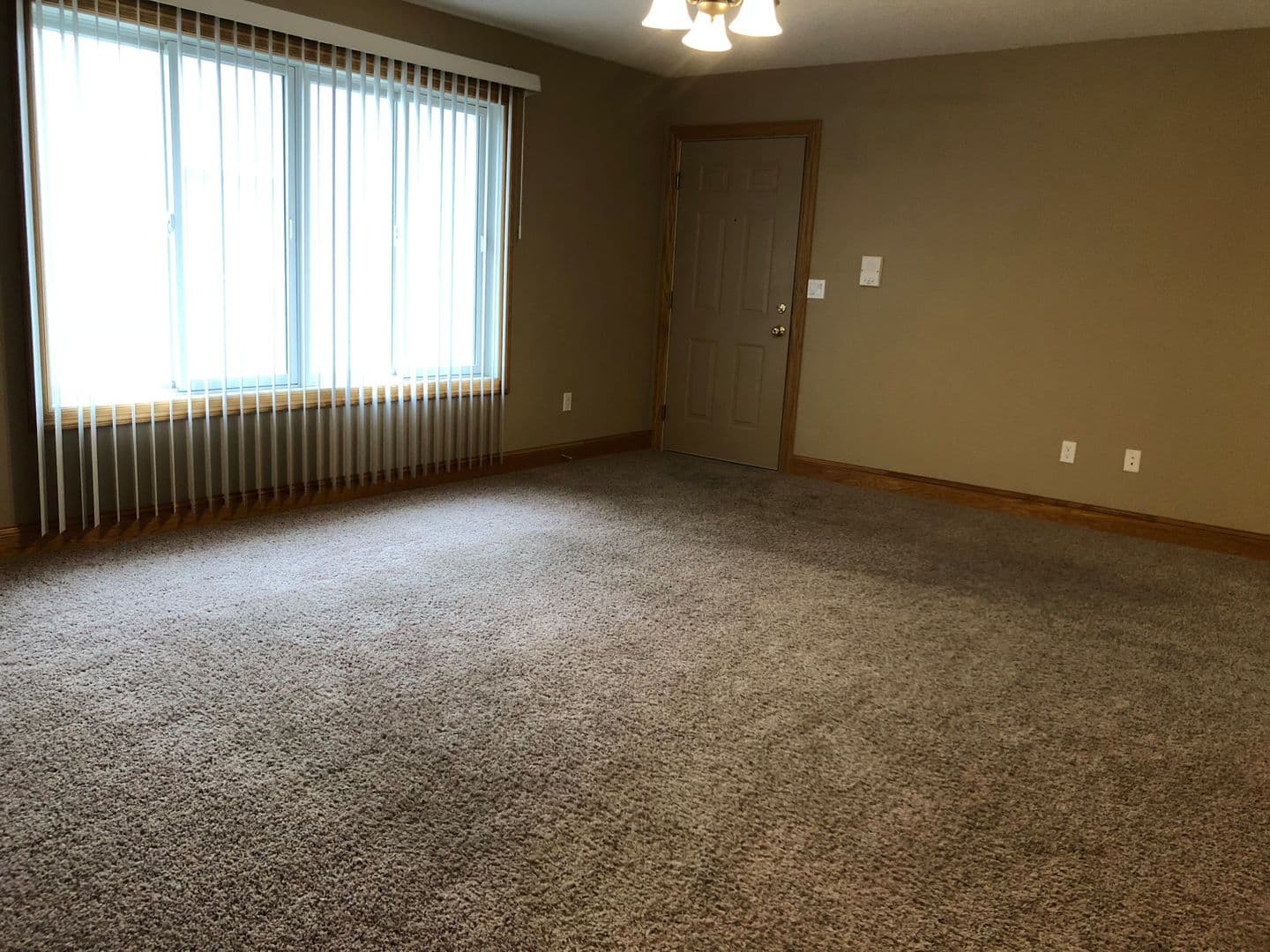 Waterloo Apartment: 3401-3501 Cobblestone Circle