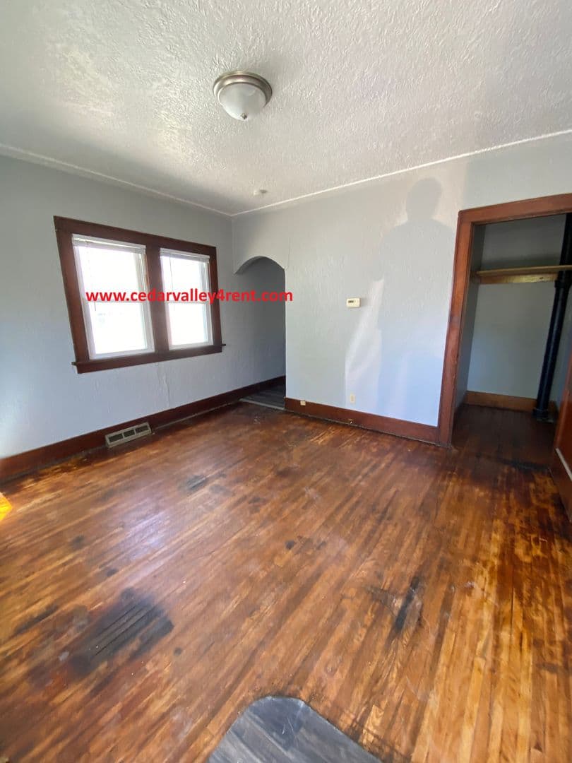 Waterloo House: 311 Dearborn