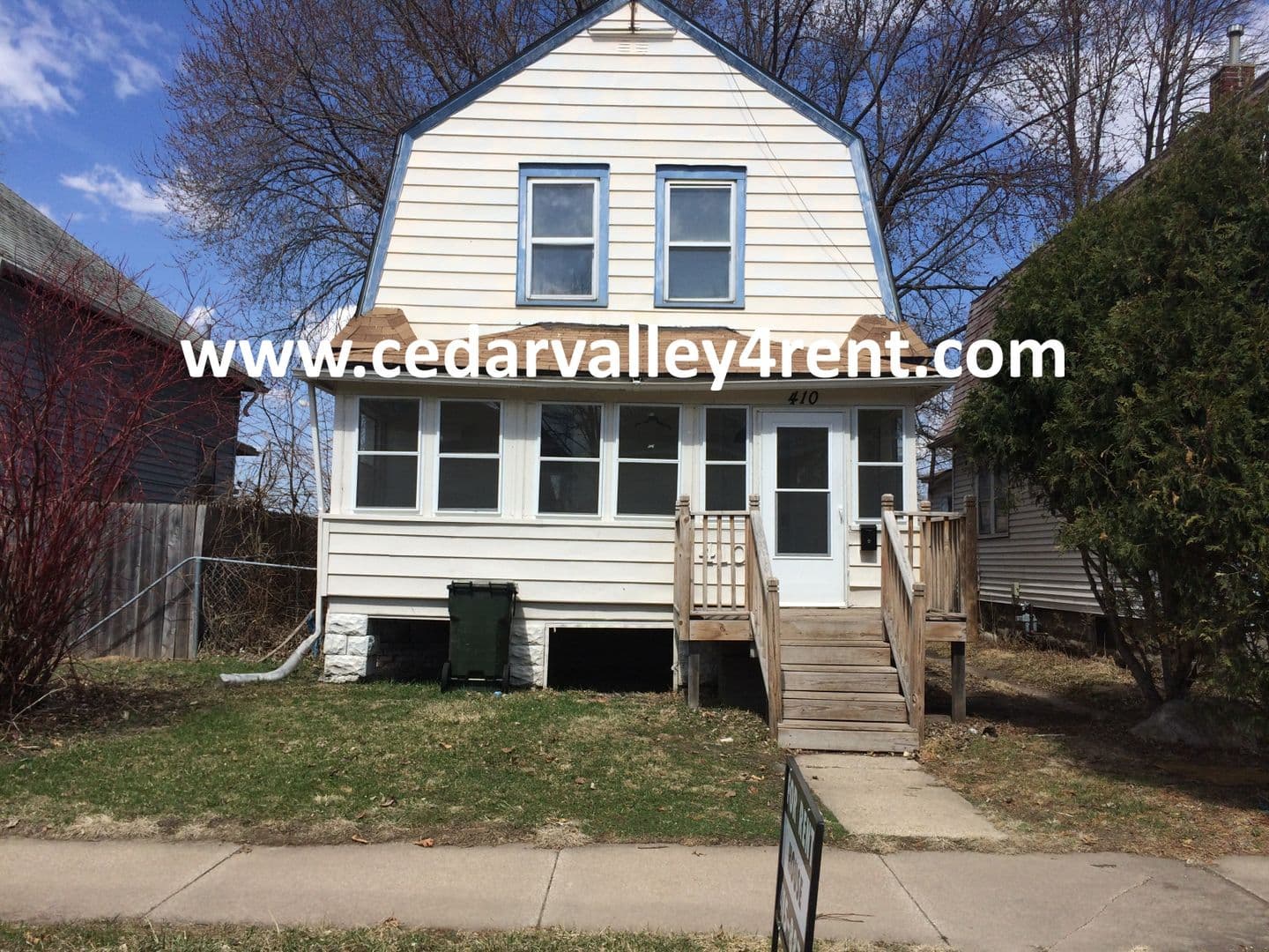 Waterloo House: 410 Randall Street