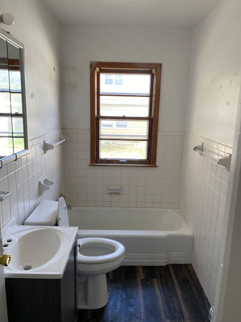 Waterloo House: 1216 Beech