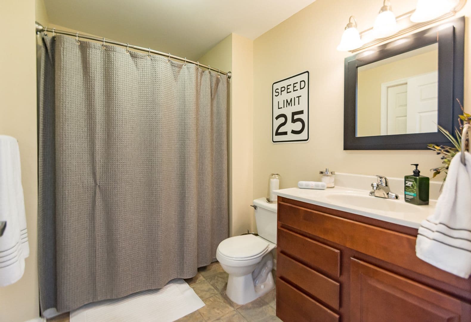 Bloomington Apartment: 2539  Eastgate Lane
