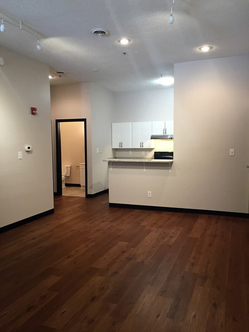 Bloomington Apartment: 601 N. College Ave.