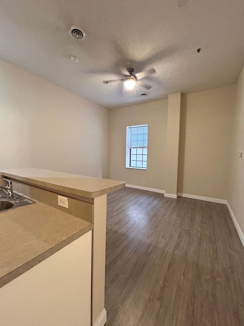 Bloomington Apartment: 601 N. College Ave.