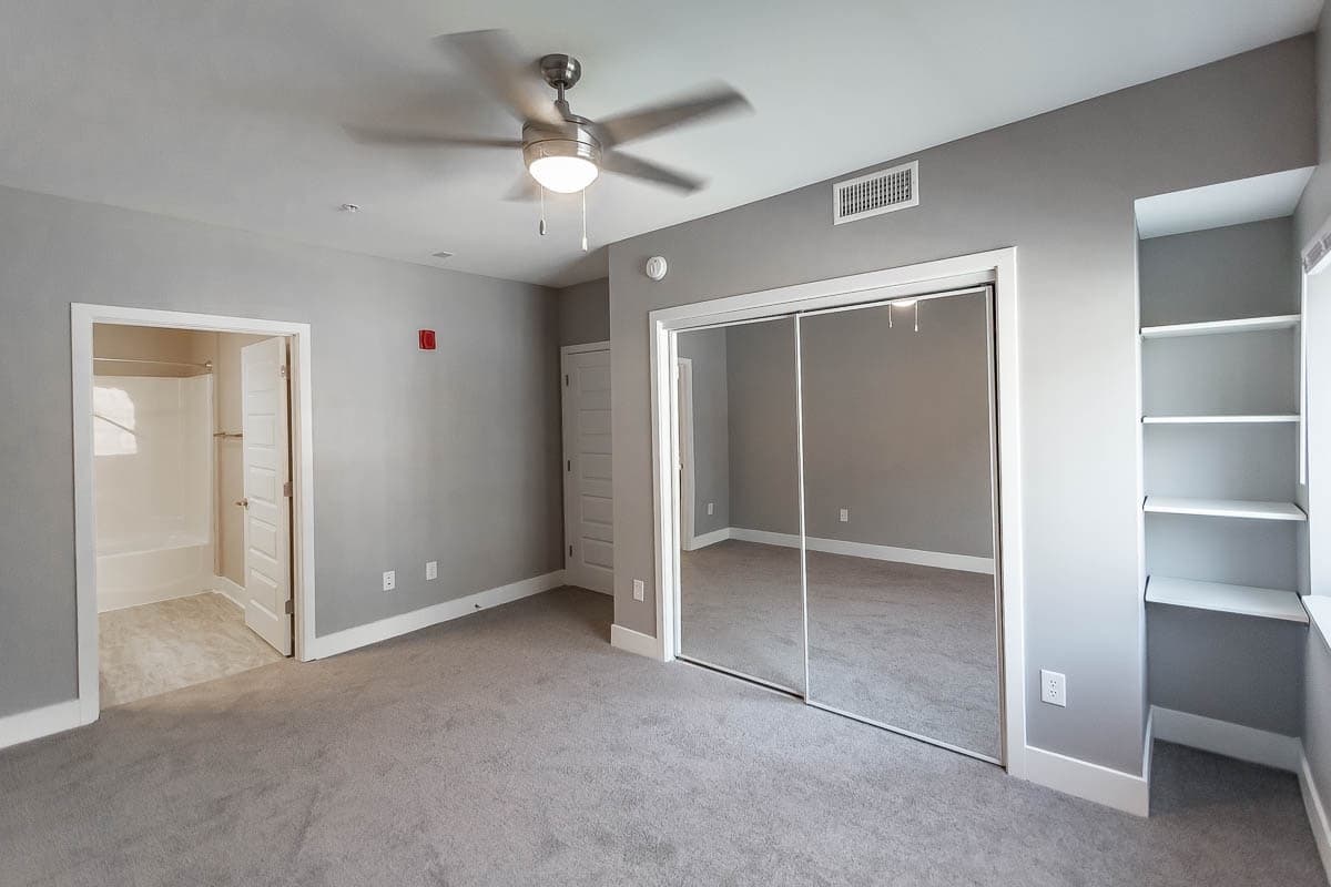 Bloomington Apartment: 221 E. Kirkwood Ave.