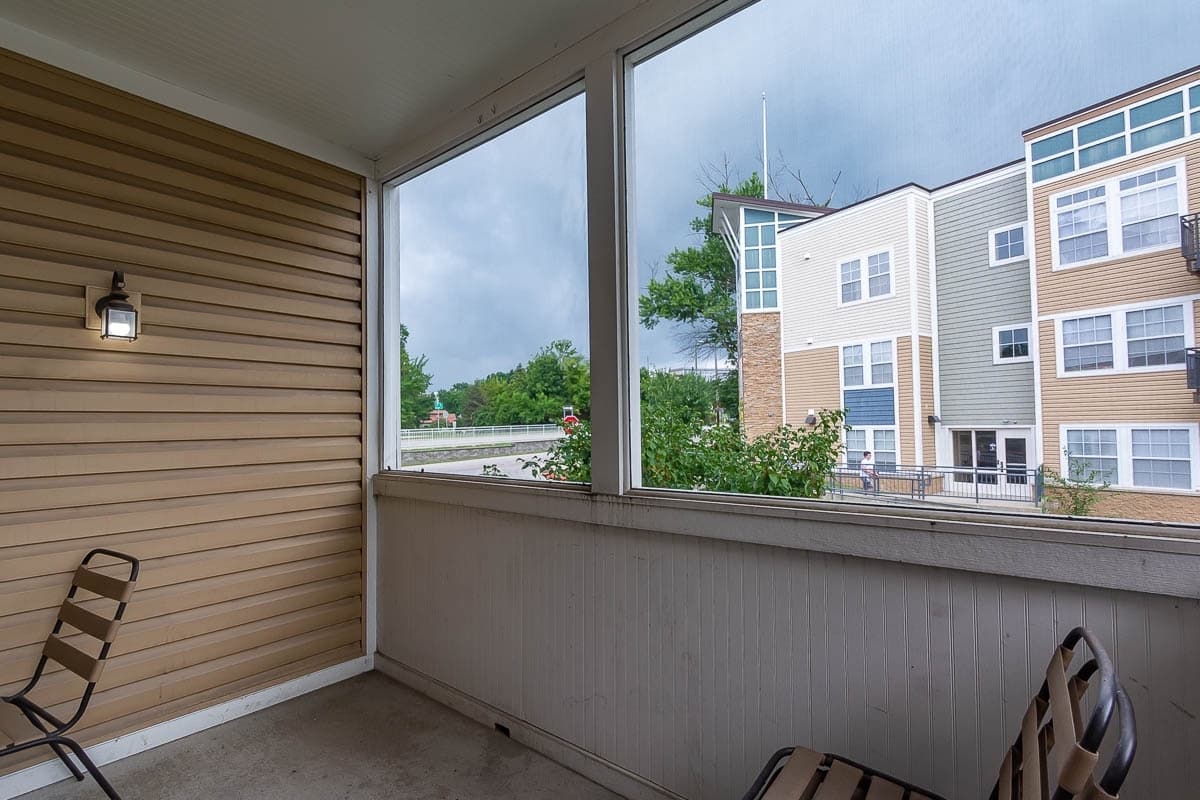 Bloomington Apartment: 2549 Eastgate Lane