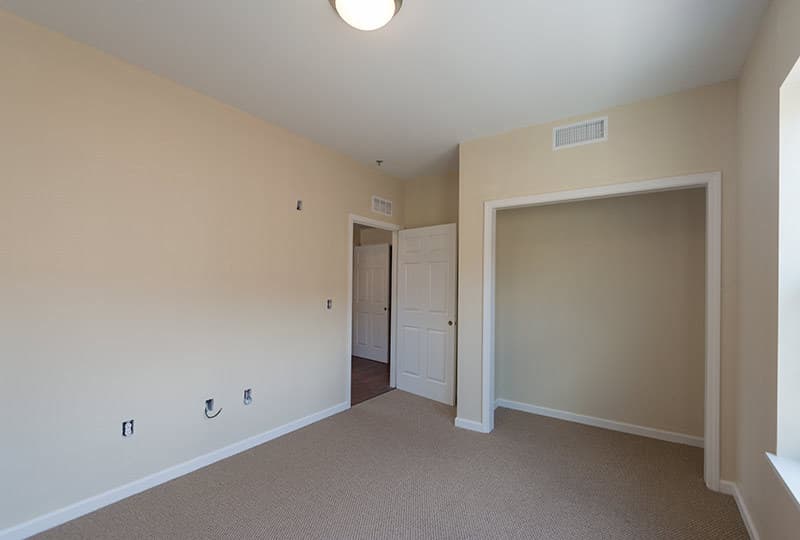 Bloomington Apartment: 640 N. Morton Street