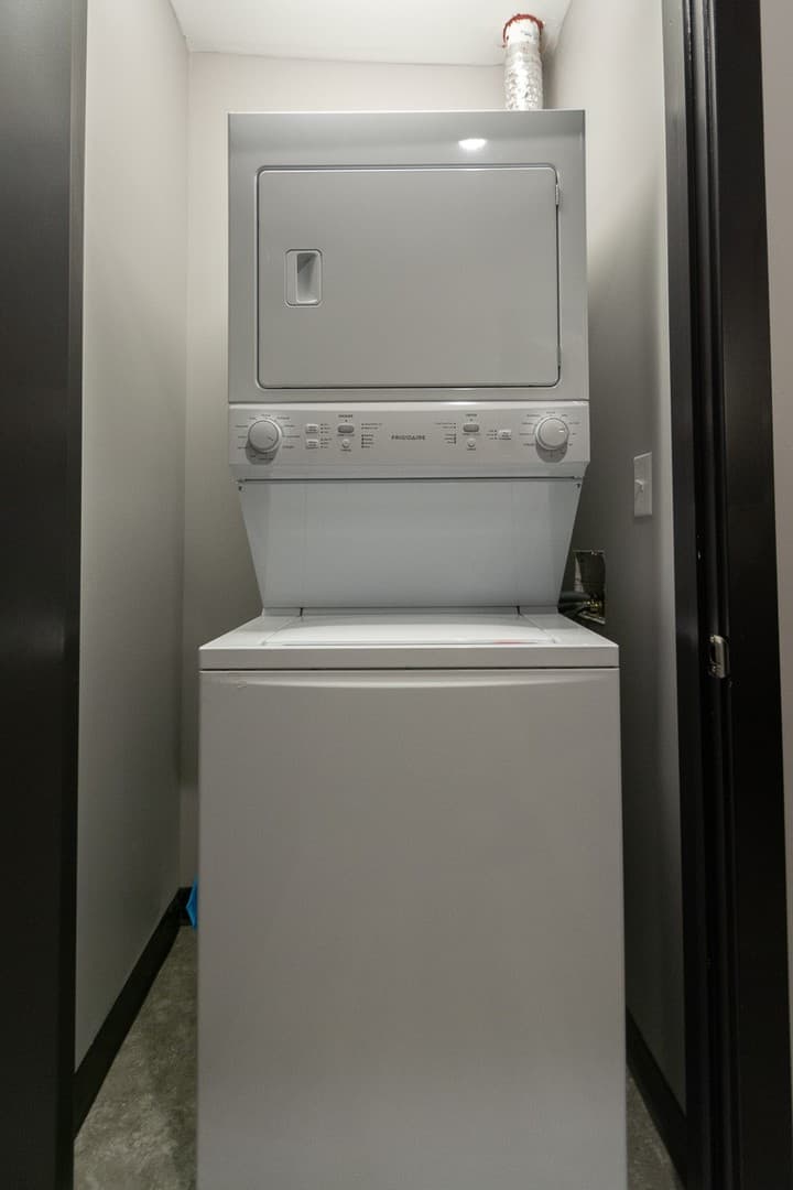 Bloomington Apartment: 200 & 250 S. Washington Street