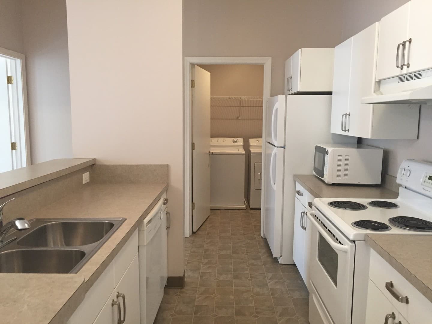 Bloomington Apartment: 601 N. College Ave.