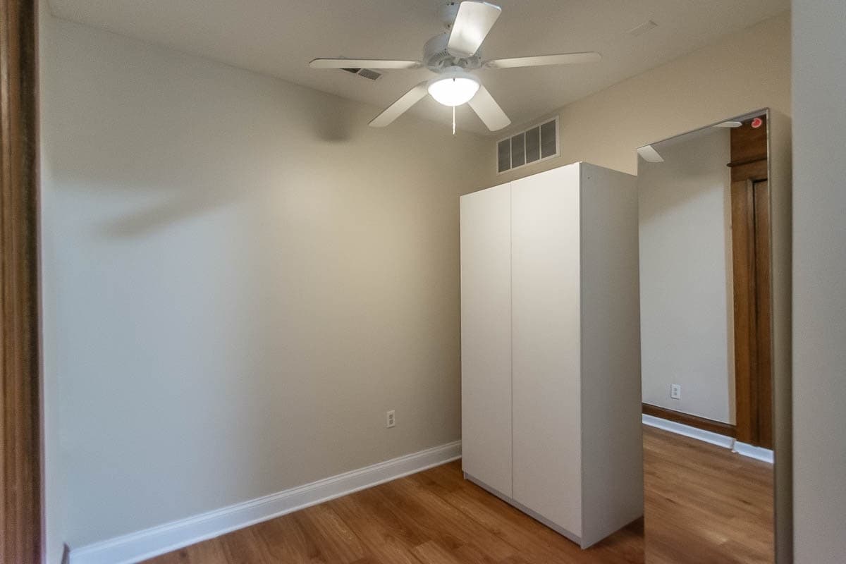 Bloomington Apartment: 106 E. Kirkwood Ave.