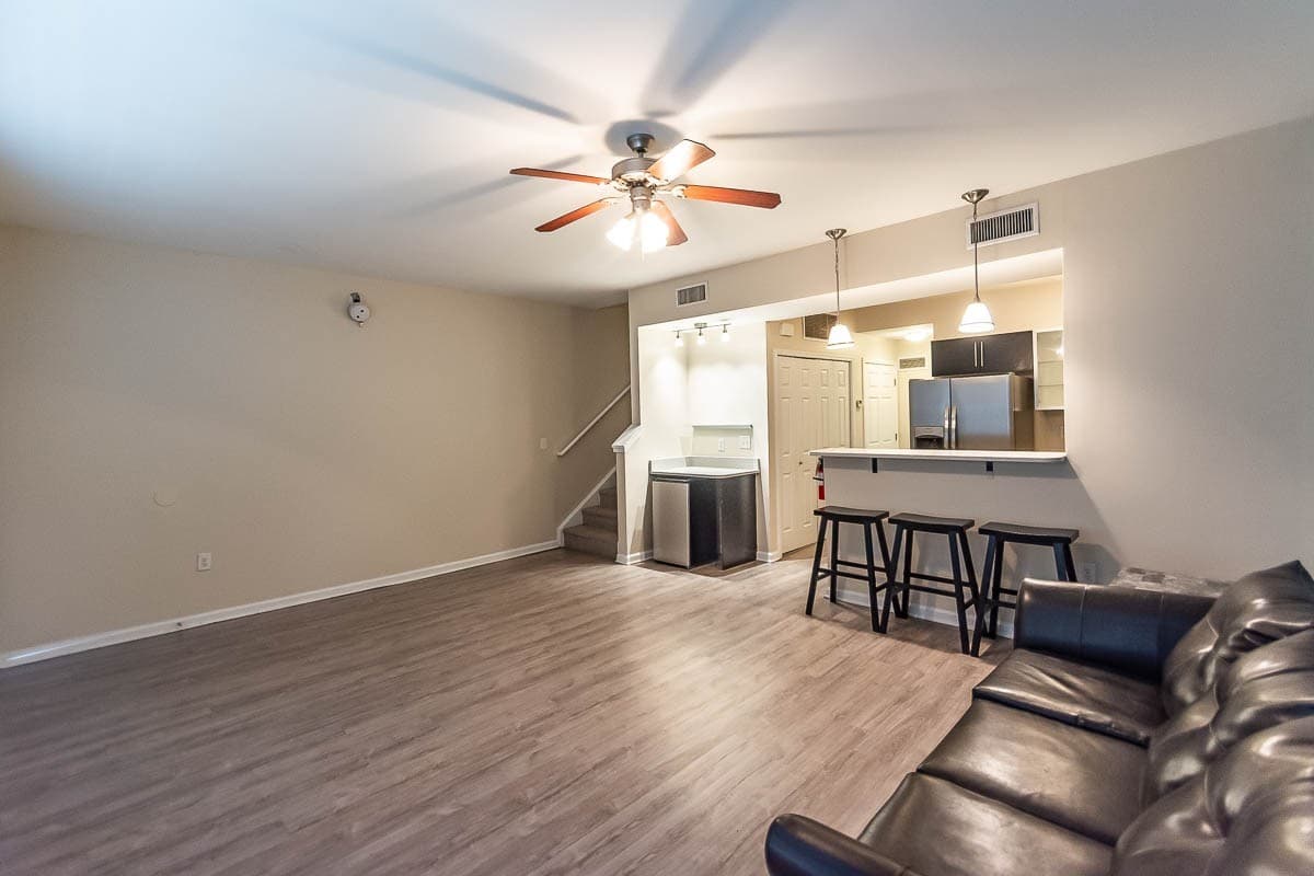 Bloomington Apartment: 602 N. Morton Street