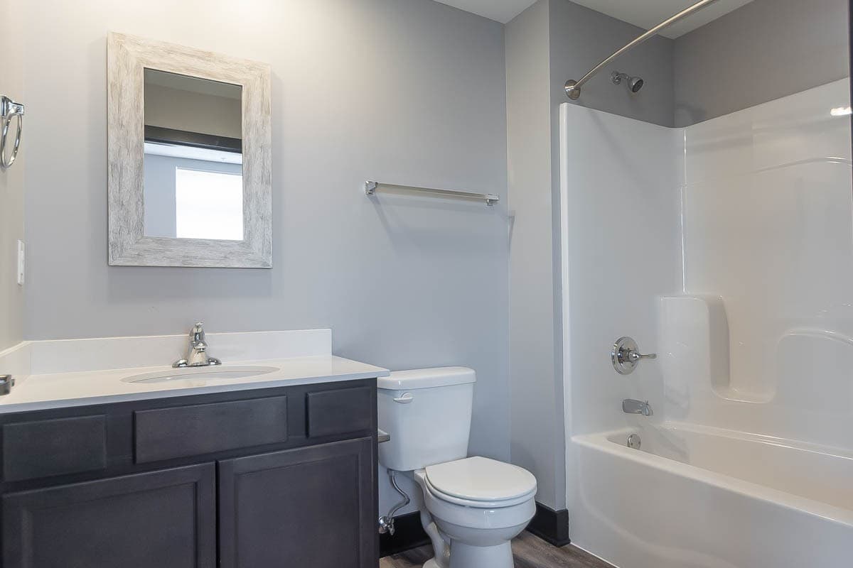 Bloomington Apartment: 215 S. Walnut
