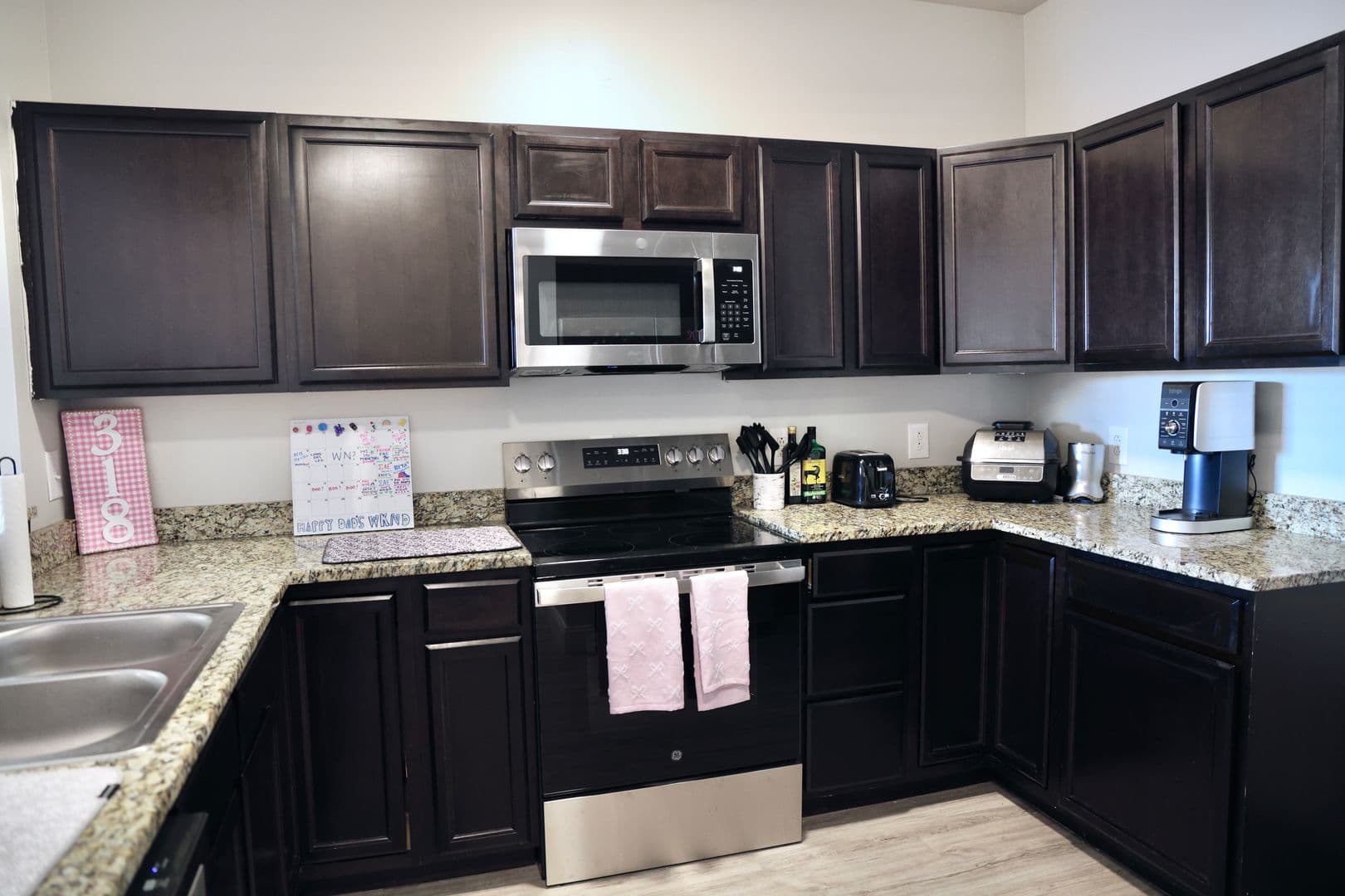 Bloomington Apartment: 601 N. College Ave.