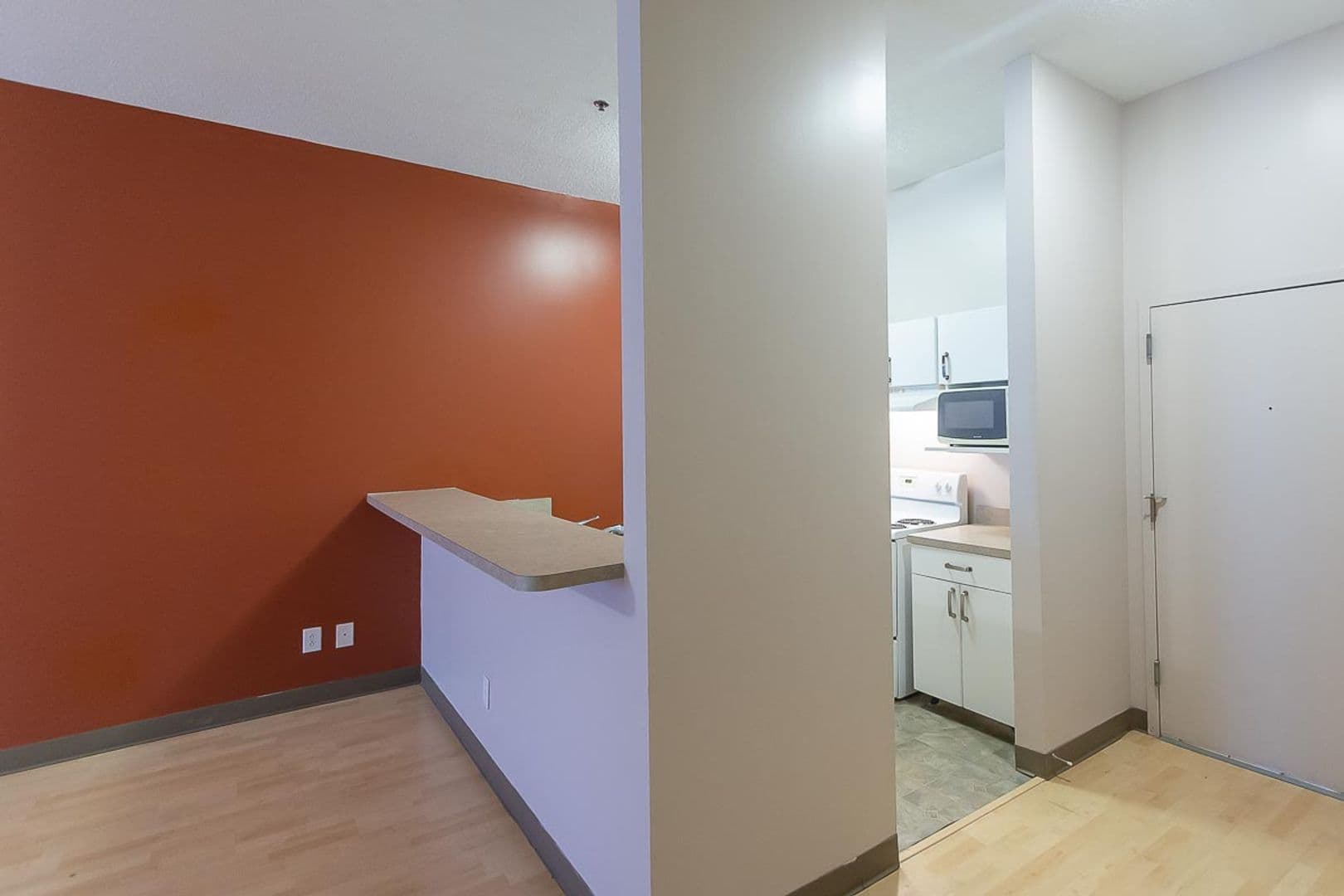 Bloomington Apartment: 601 N. College Ave.