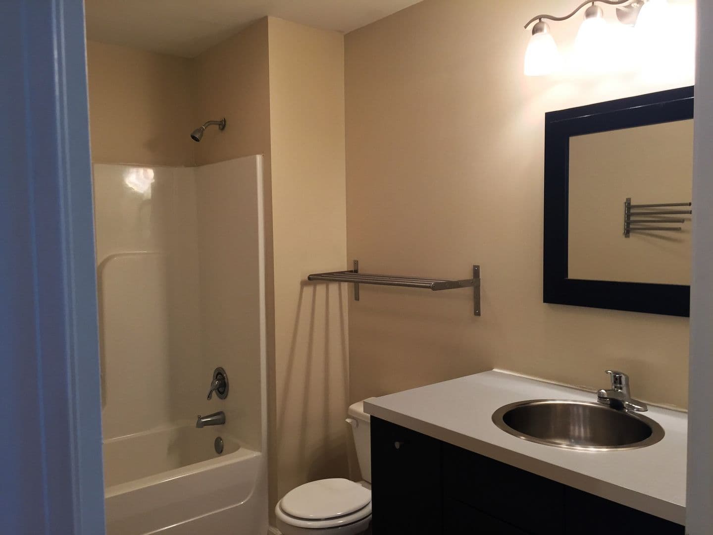 Bloomington Apartment: 602 N. Morton Street