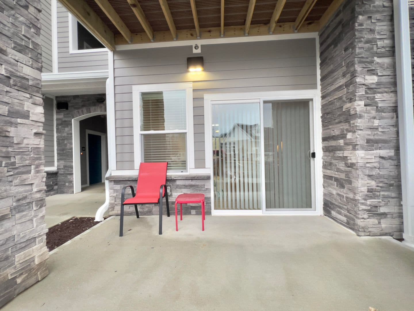 Bloomington Apartment: 120 E Aqua Way