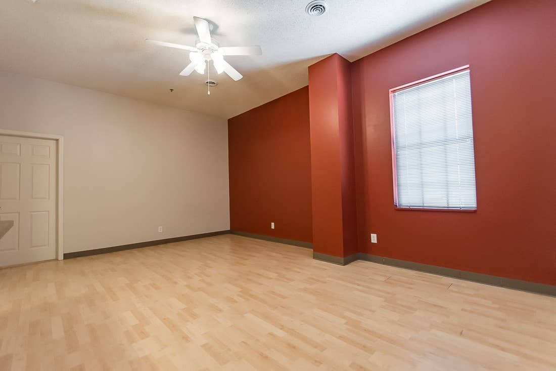 Bloomington Apartment: 601 N. College Ave.
