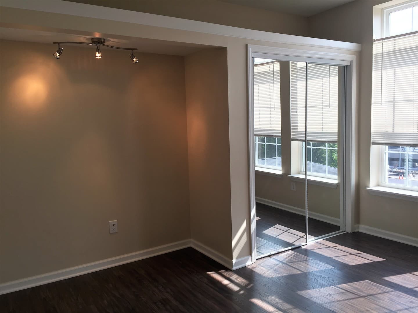 Bloomington Apartment: 1280 N. College Ave