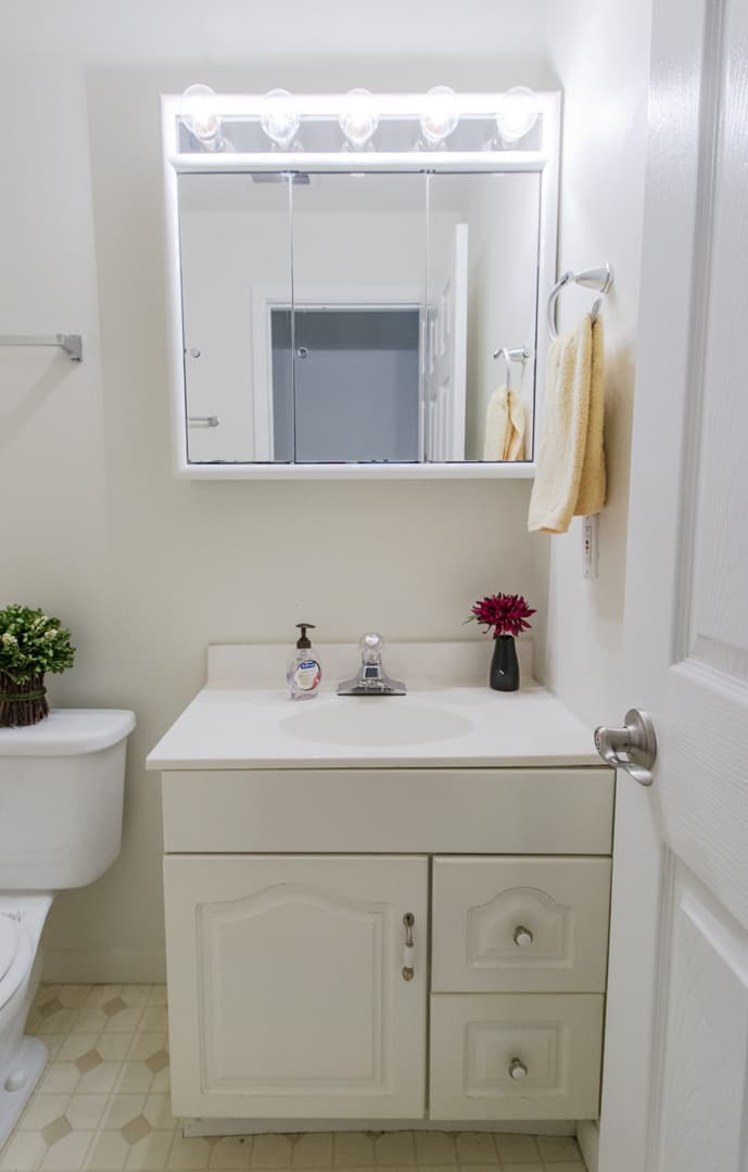 Bloomington Apartment: 515 E. 11th Street