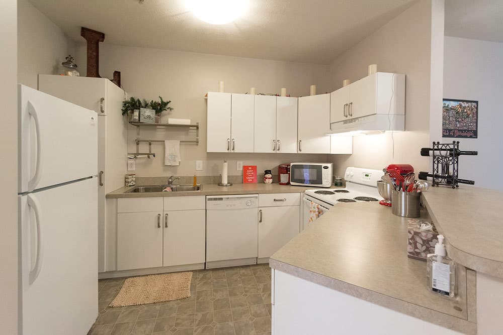 Bloomington Apartment: 601 N. College Ave.