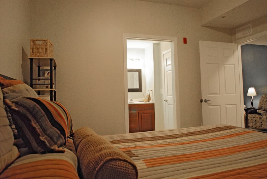 Bloomington Apartment: 2549 Eastgate Lane