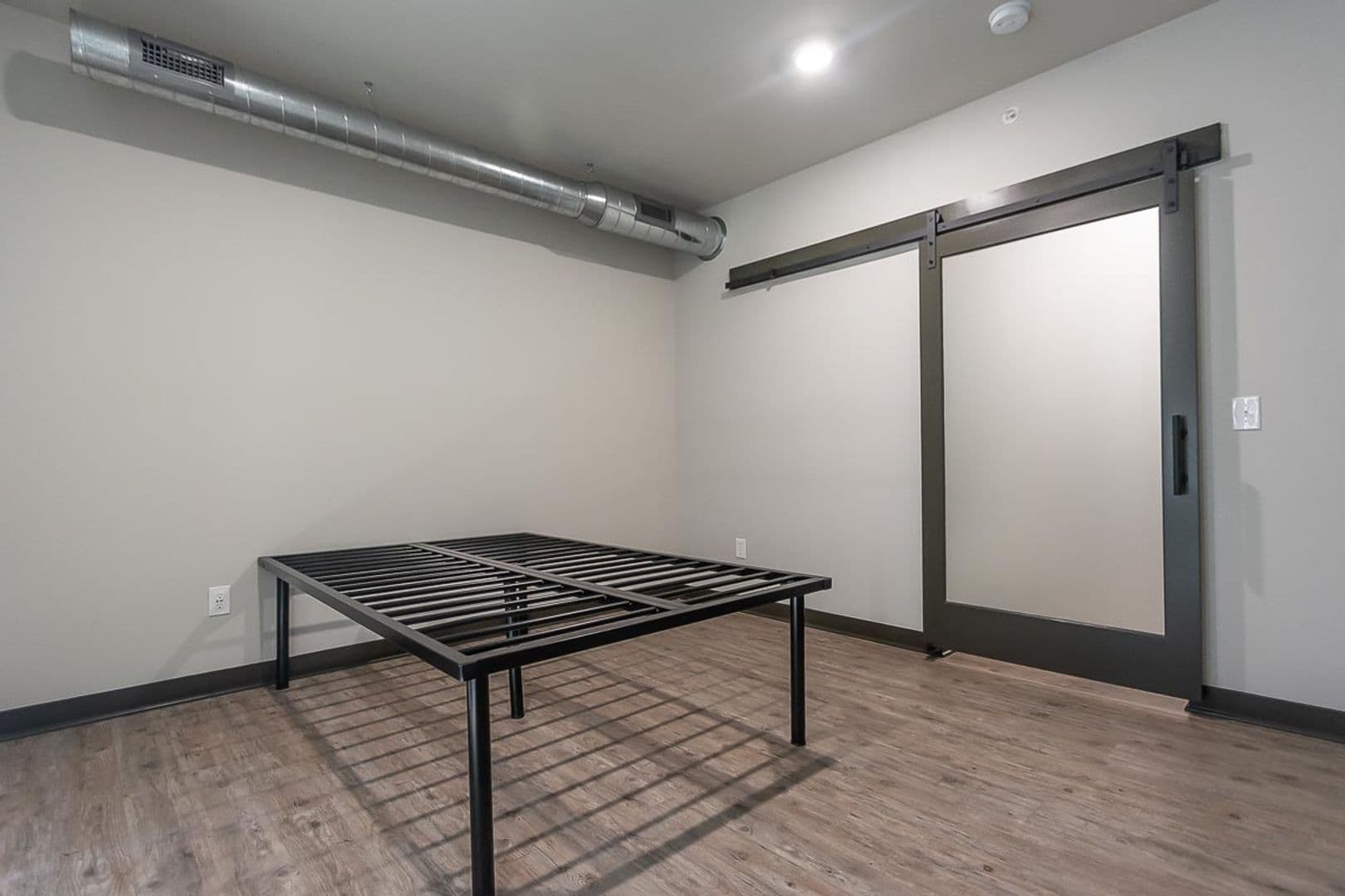 Bloomington Apartment: 318 E Third Street