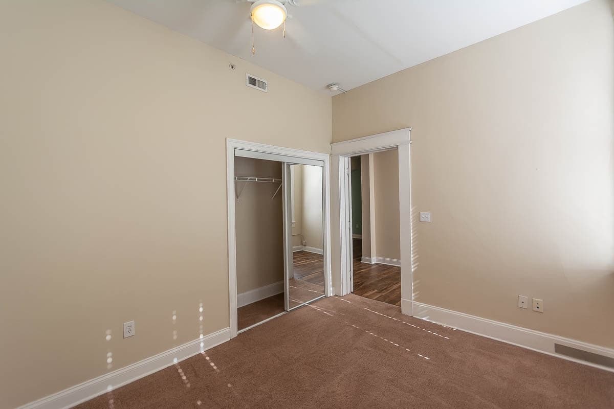 Bloomington Apartment: 106 E. Kirkwood Ave.