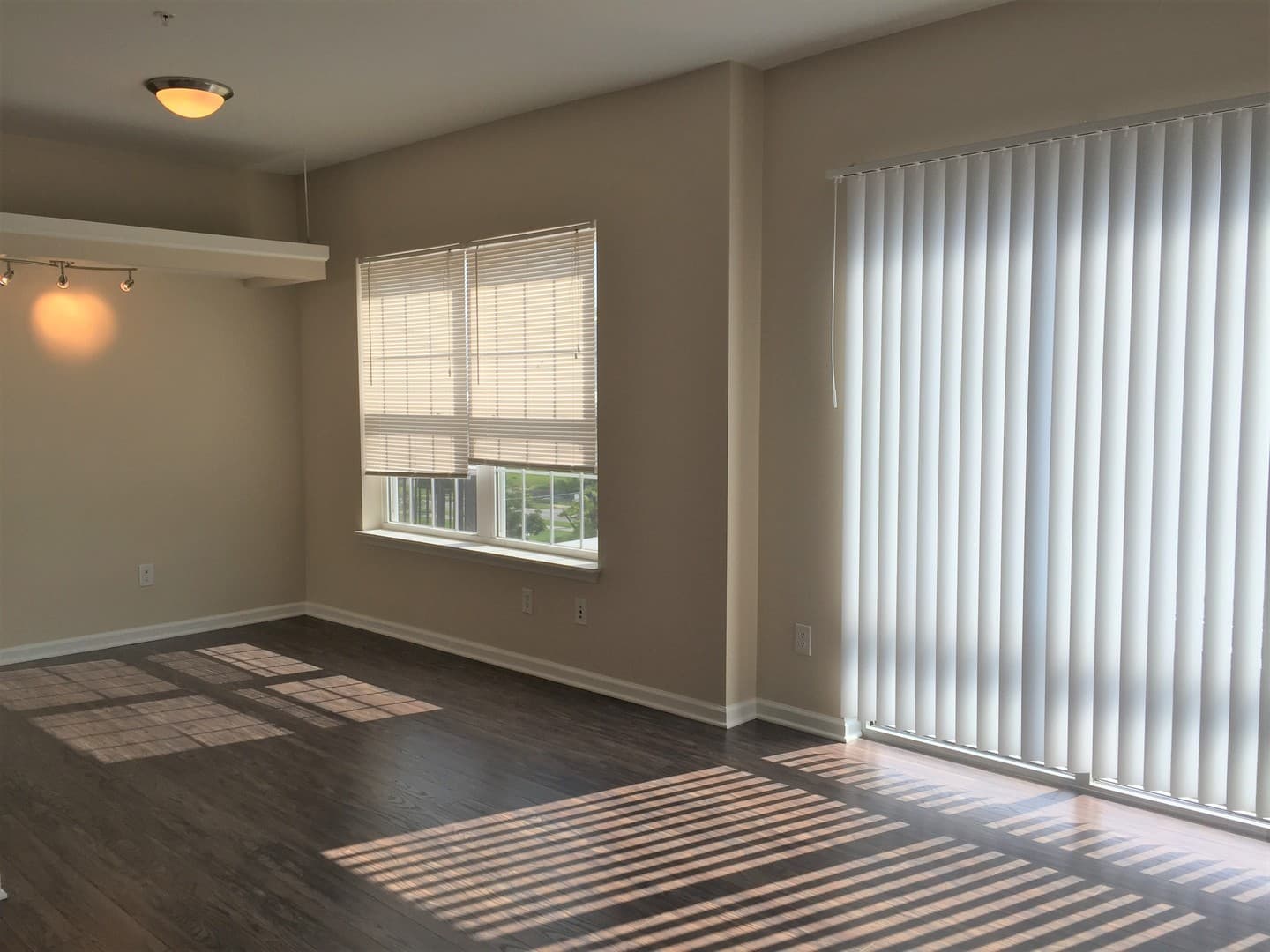 Bloomington Apartment: 1280 N. College Ave
