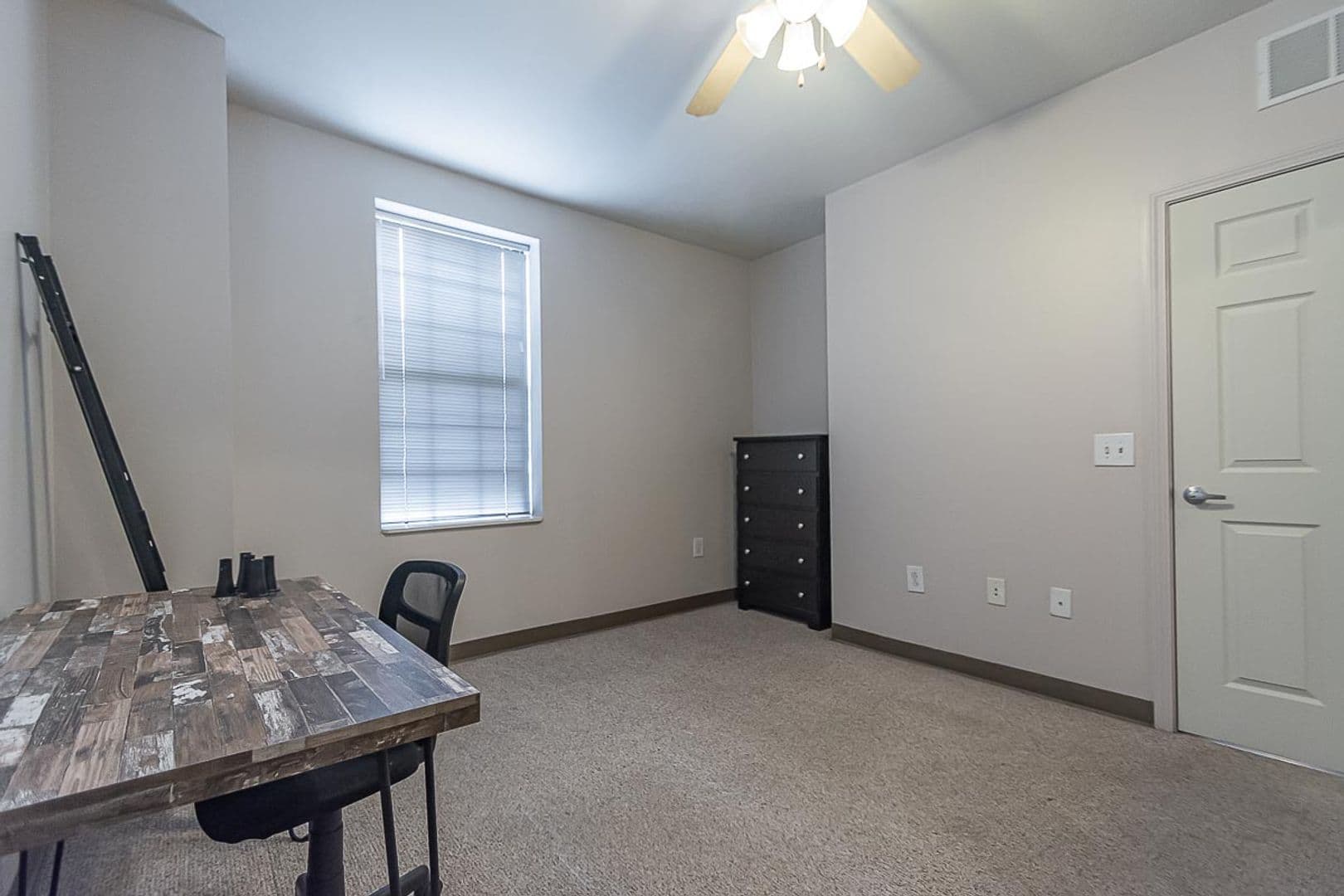 Bloomington Apartment: 601 N. College Ave.