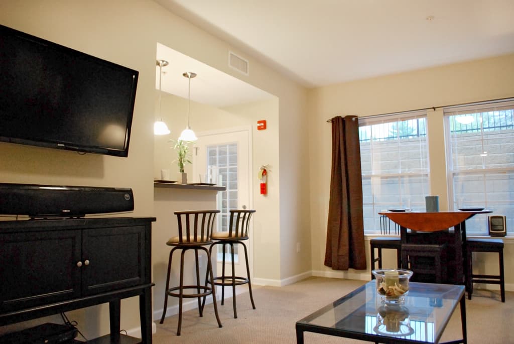 Bloomington Apartment: 2549 Eastgate Lane