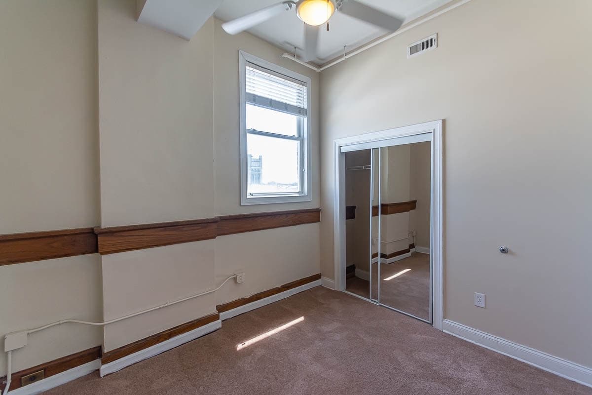 Bloomington Apartment: 106 E. Kirkwood Ave.