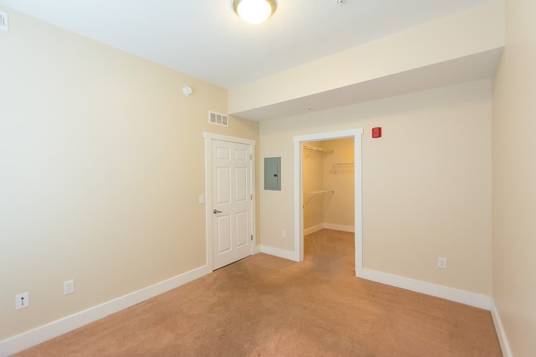 Bloomington Apartment: 632 N College Ave.