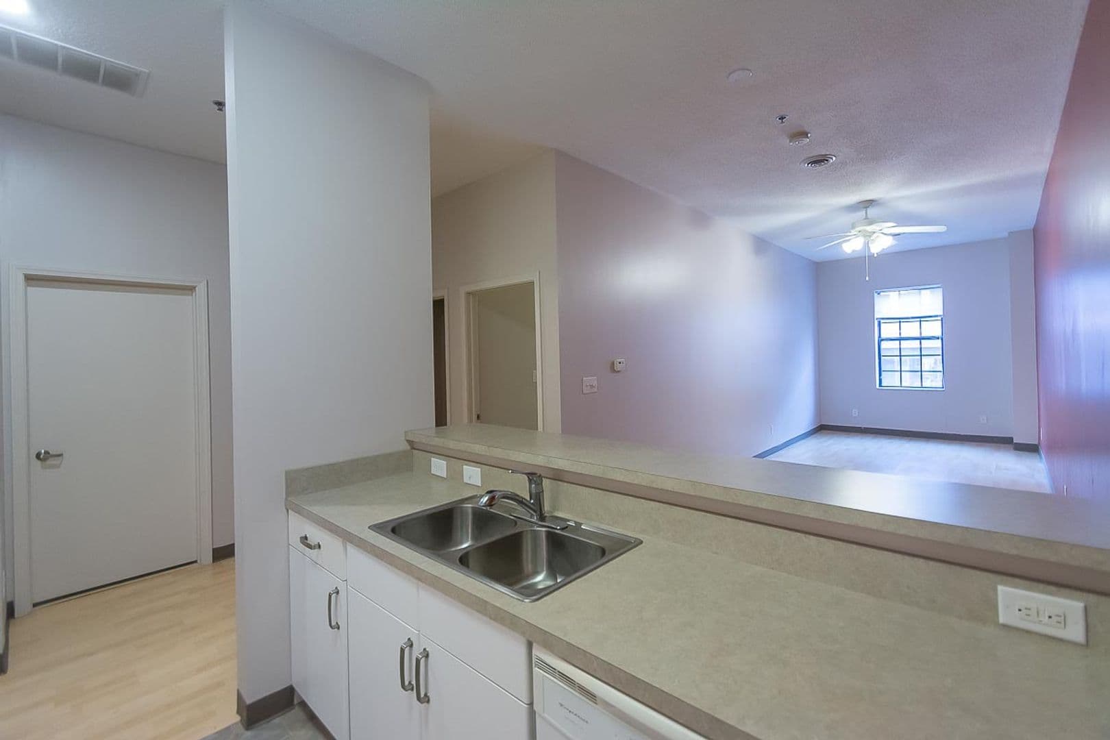 Bloomington Apartment: 601 N. College Ave.