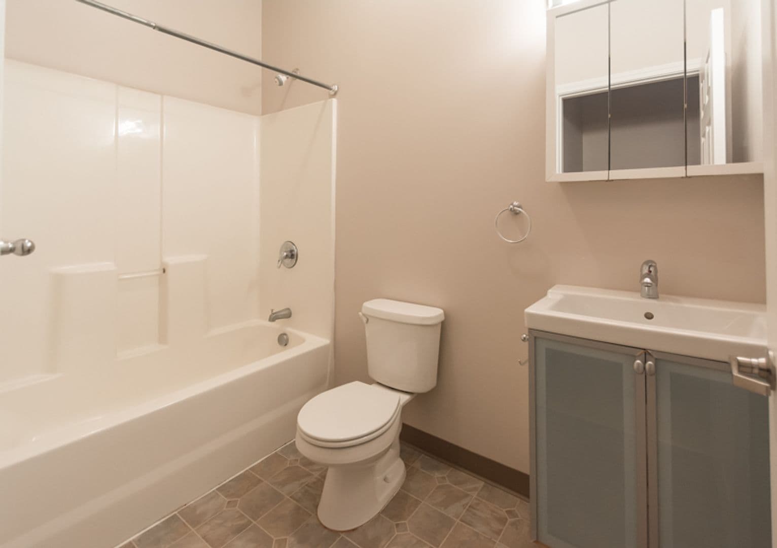 Bloomington Apartment: 601 N. College Ave.