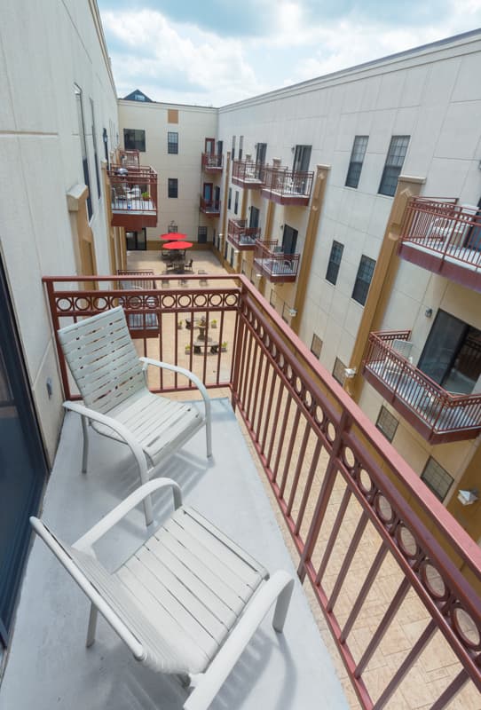 Bloomington Apartment: 601 N. College Ave.