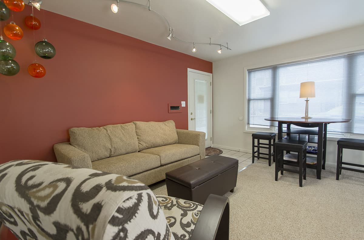 Bloomington Apartment: 509 E. 10th Street