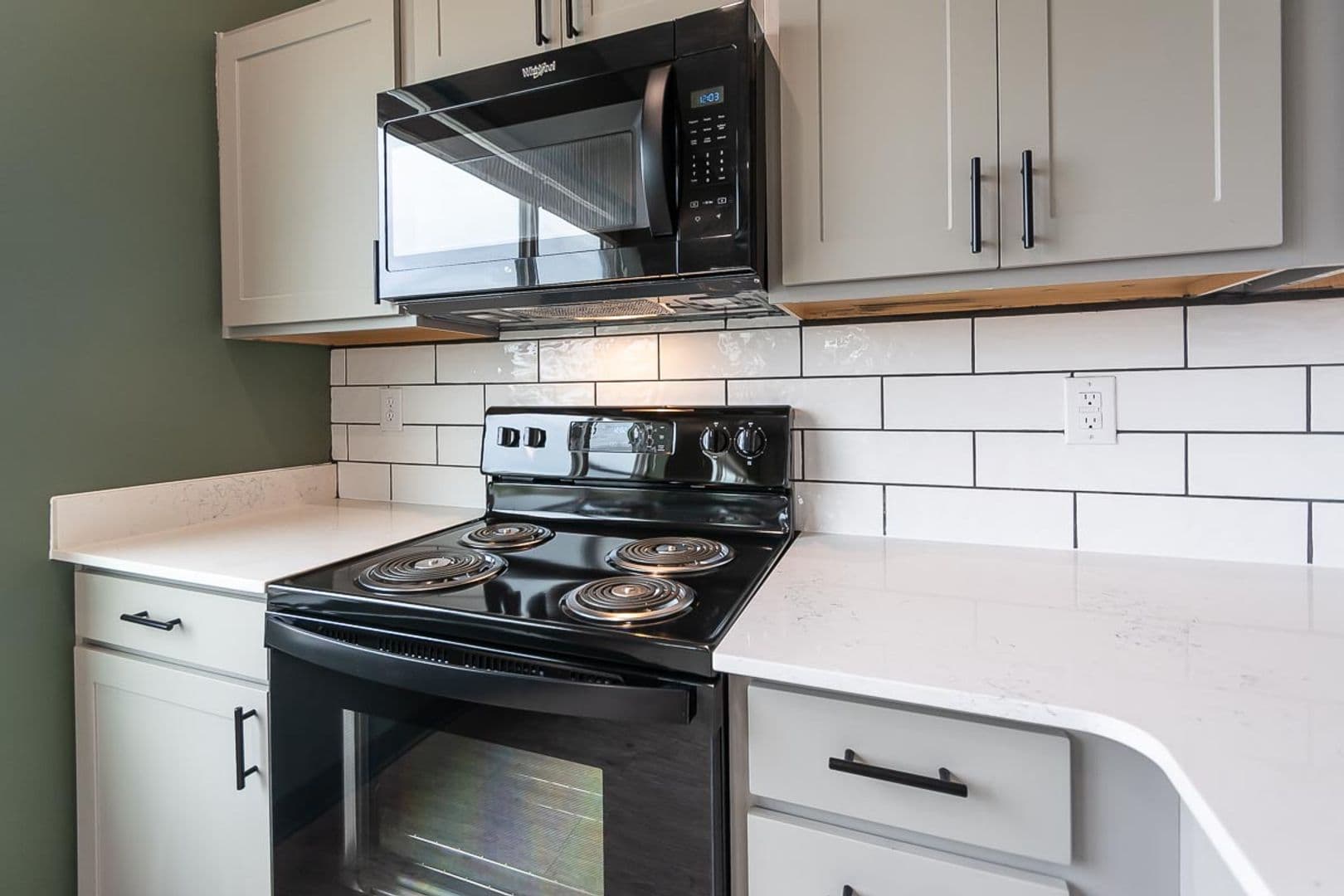 Bloomington Apartment: 650 N. College Avenue