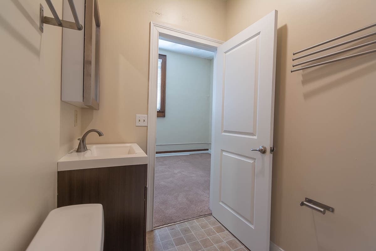 Bloomington Apartment: 106 E. Kirkwood Ave.