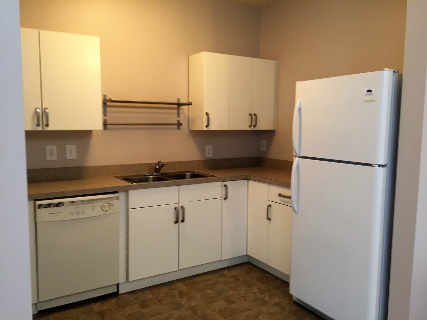 Bloomington Apartment: 601 N. College Ave.