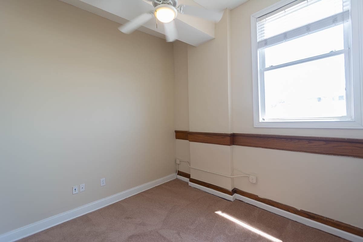 Bloomington Apartment: 106 E. Kirkwood Ave.