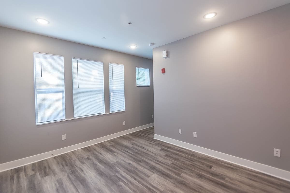 Bloomington Apartment: 221 E. Kirkwood Ave.