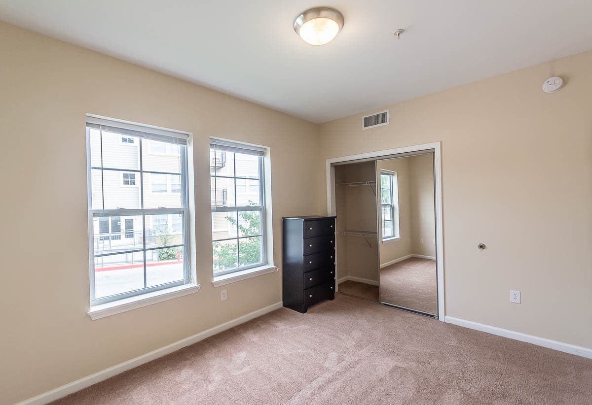 Bloomington Apartment: 2549 Eastgate Lane