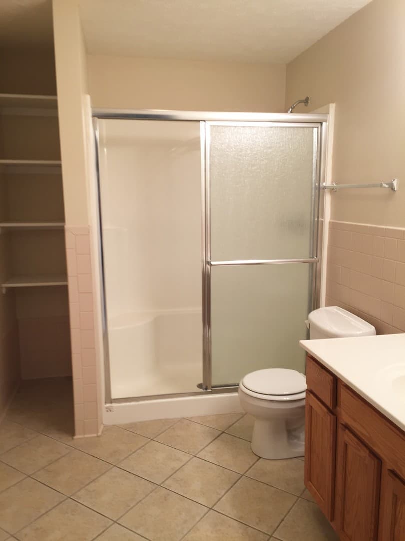 Bloomington Apartment: 1600 N. Walnut Street