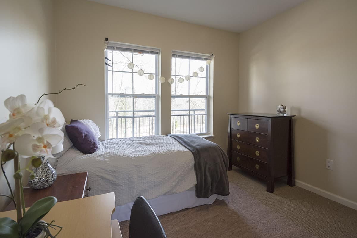 Bloomington Apartment: 2549 Eastgate Lane