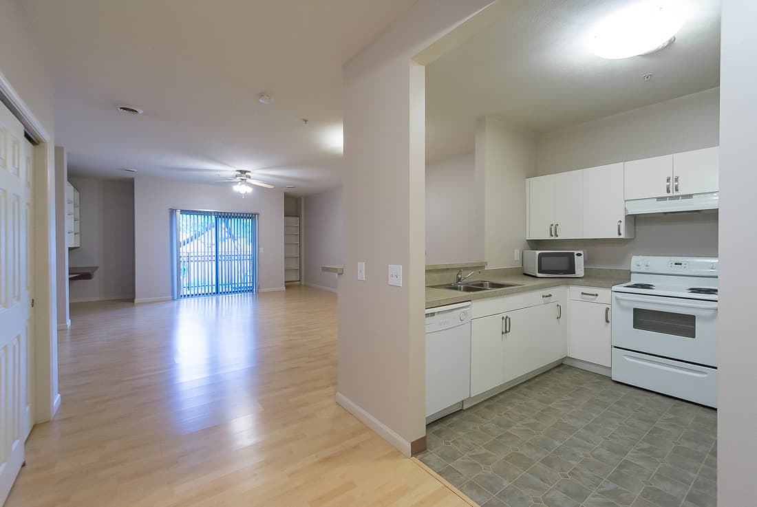 Bloomington Apartment: 601 N. College Ave.