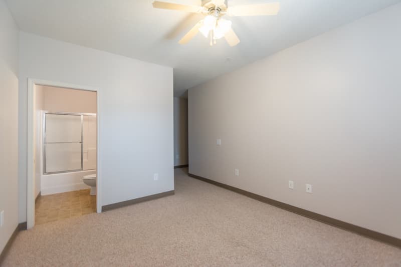 Bloomington Apartment: 601 N. College Ave.