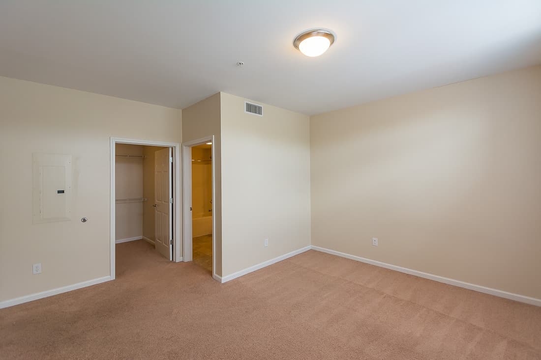 Bloomington Apartment: 1280 N. College Ave