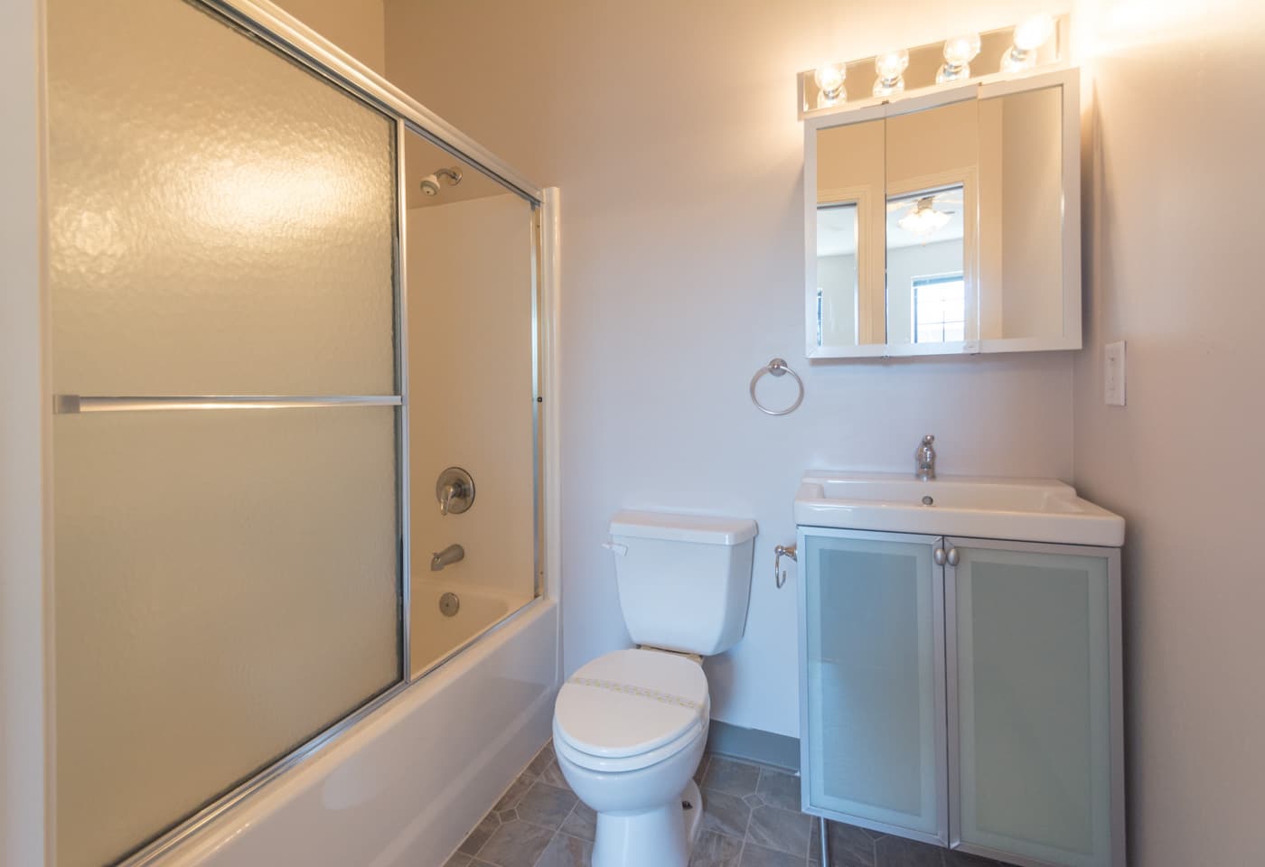 Bloomington Apartment: 601 N. College Ave.