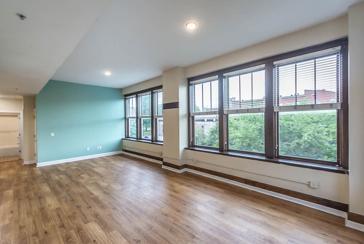 Bloomington Apartment: 106 E. Kirkwood Ave.