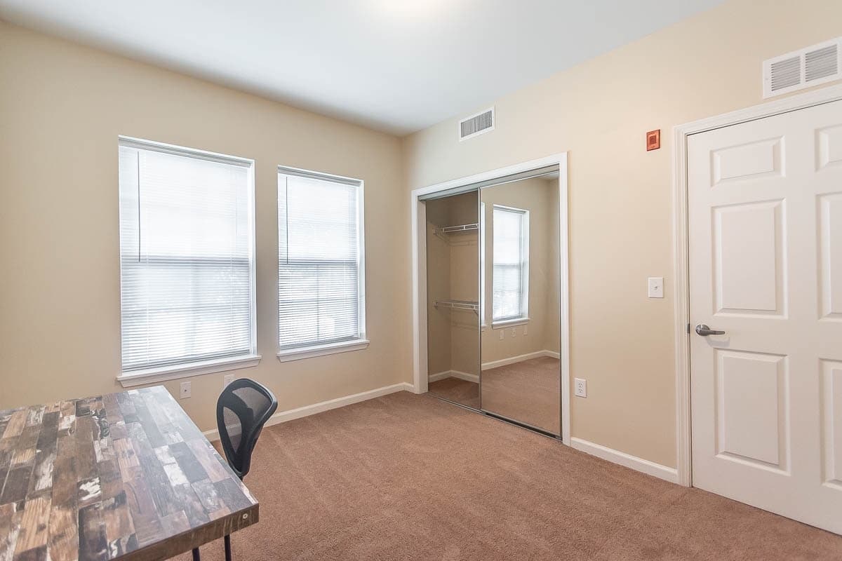 Bloomington Apartment: 2549 Eastgate Lane