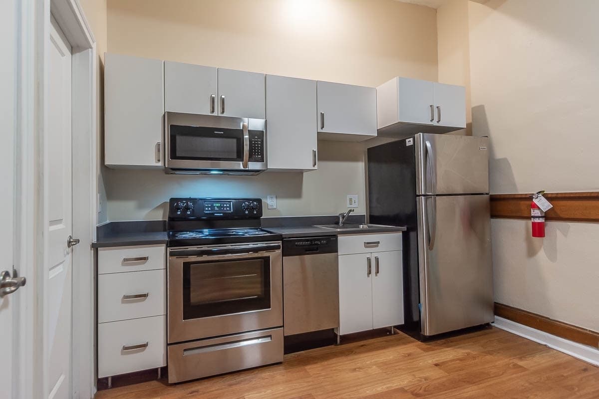 Bloomington Apartment: 106 E. Kirkwood Ave.
